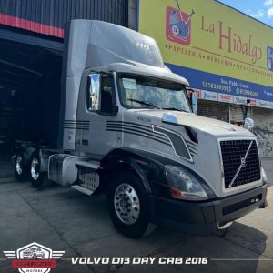 VOLVO D13 DAY CAB 2016